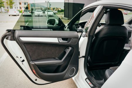Audi S5 destinat vânzării. Servicii foto pentru anunțuri auto, dealeri și proprietari particulari.