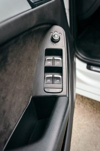 Audi S5 destinat vânzării. Servicii foto pentru anunțuri auto, dealeri și proprietari particulari.