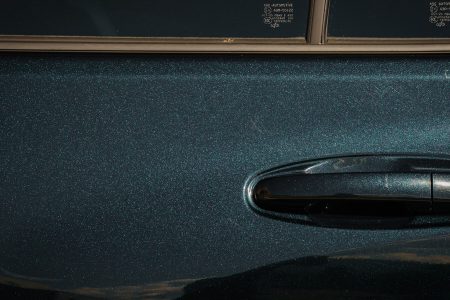 Land Cruiser destinat vânzării. Servicii foto pentru anunțuri auto, dealeri și proprietari particulari.